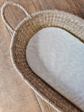 Load image into Gallery viewer, Maeva Seagrass Changing Basket
